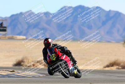 media/Jan-08-2022-SoCal Trackdays (Sat) [[1ec2777125]]/Turn 4 (1145am)/